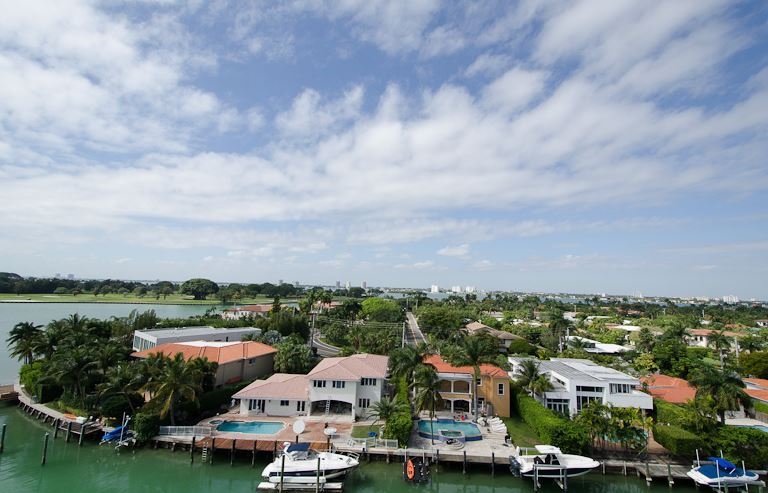 Bay Harbor Island Homes